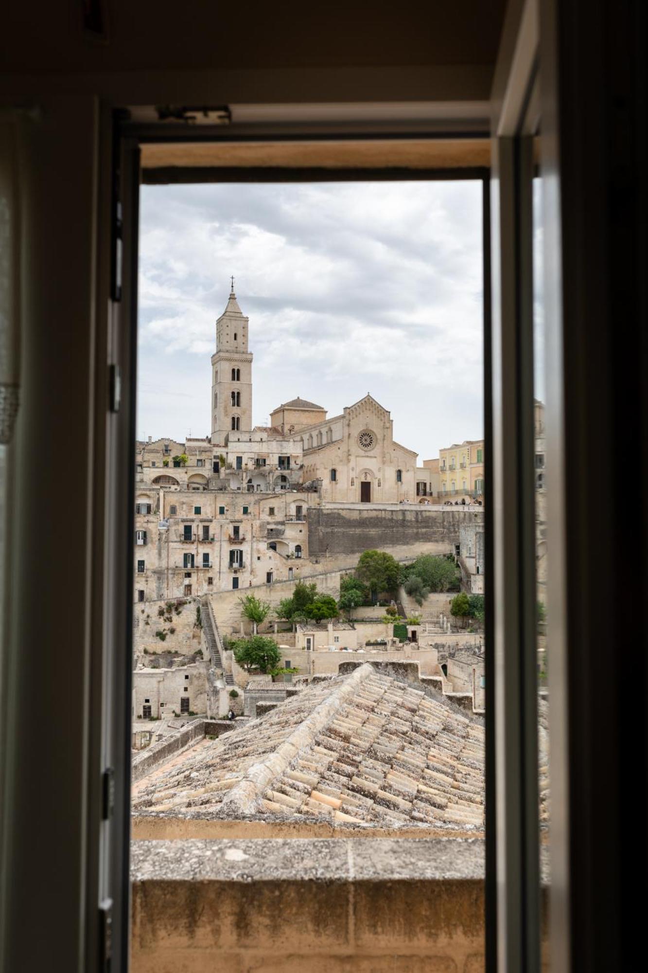 Antica Dimora Storica La Finestra Sul Campanile Villa Matera Exterior photo