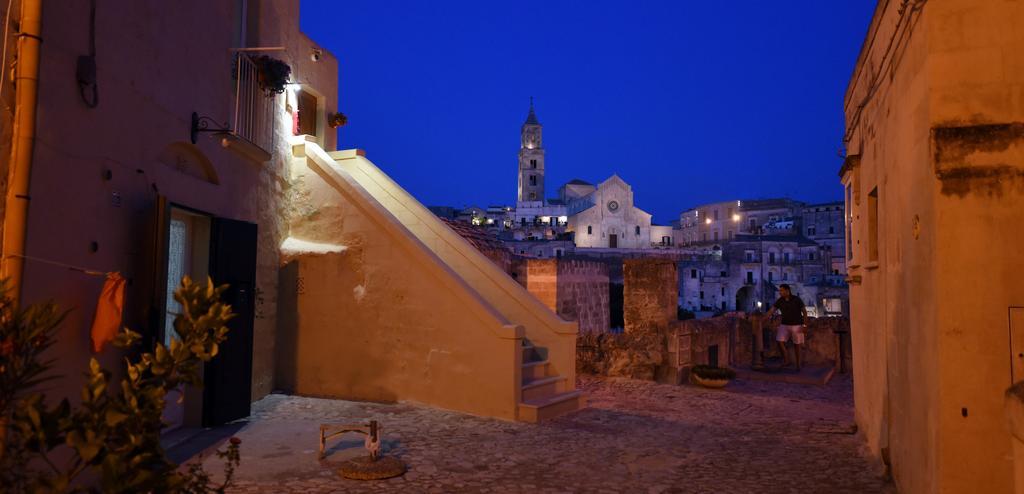 Antica Dimora Storica La Finestra Sul Campanile Villa Matera Exterior photo